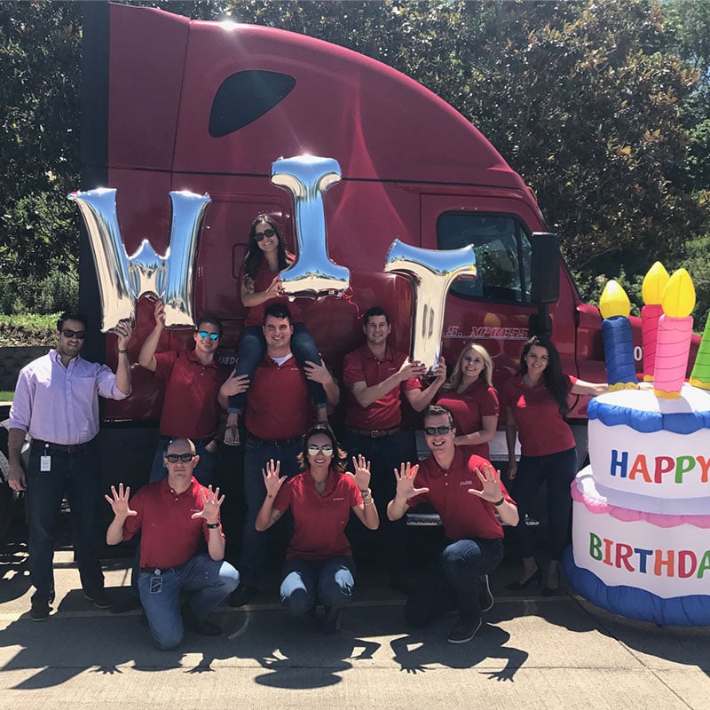 2017-photo-contest-birthday-800x800