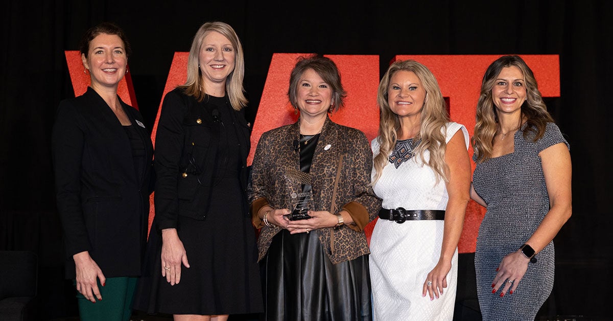 2024-Influential-Woman-in-Trucking-WIT-Daimler