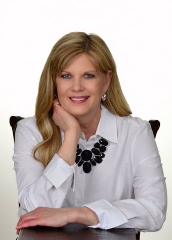 Ellen-Voie-2025-headshot